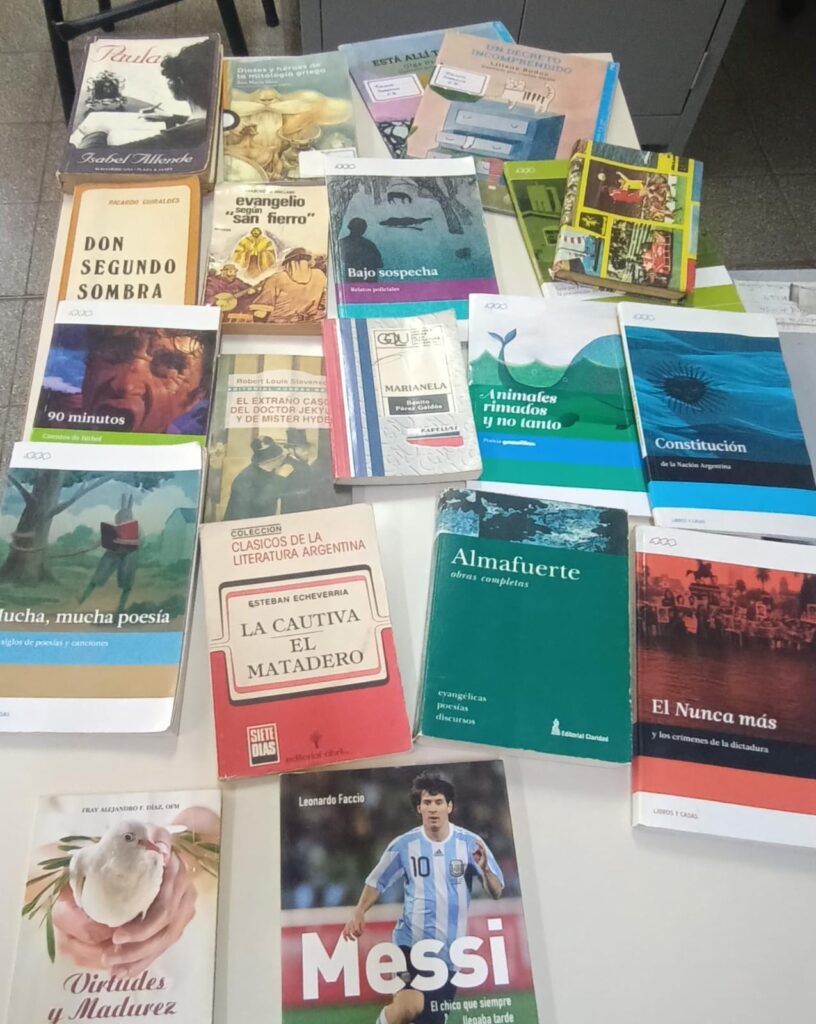 La biblioteca te invita a participar de una Gran Camapaña: “ADORABLE PUENTE”